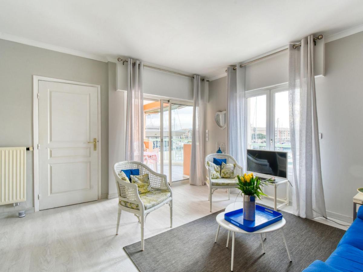 Apartment Residence Les Cariatides By Interhome Frejus Exterior photo